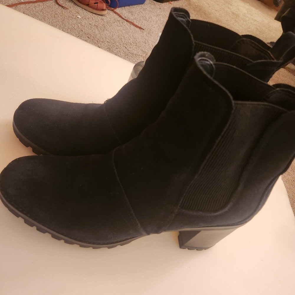 Ugg Ankle Boot - image 1